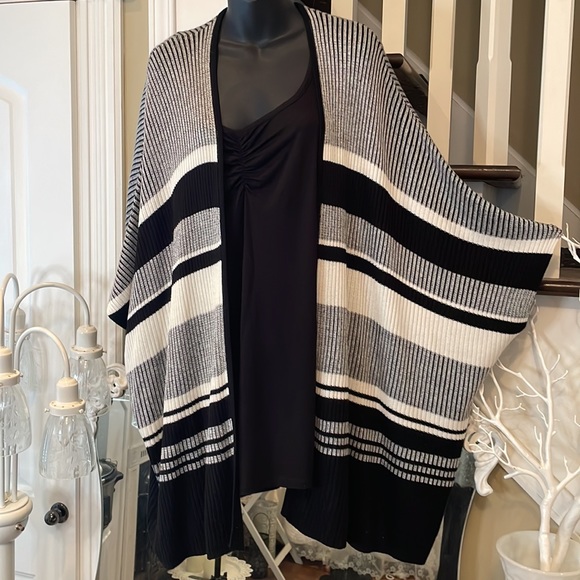 Divided Perfect Black & White Striped Poncho - Picture 4 of 9